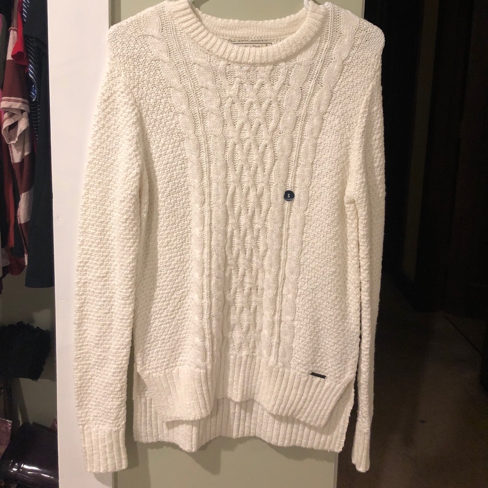 abercrombie and fitch brand new sweater with tag